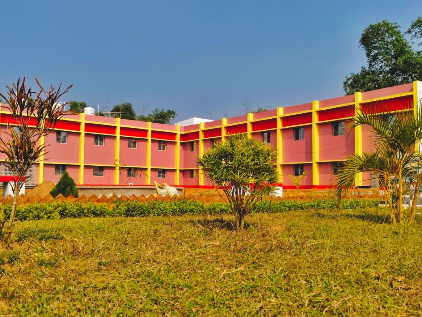Hotel Olivia And Resort Bānkura Zewnętrze zdjęcie